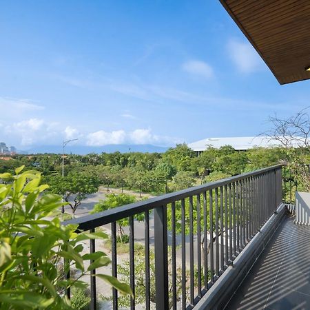 The Sense Apartment - Modern, Near My An Beach Da Nang Buitenkant foto